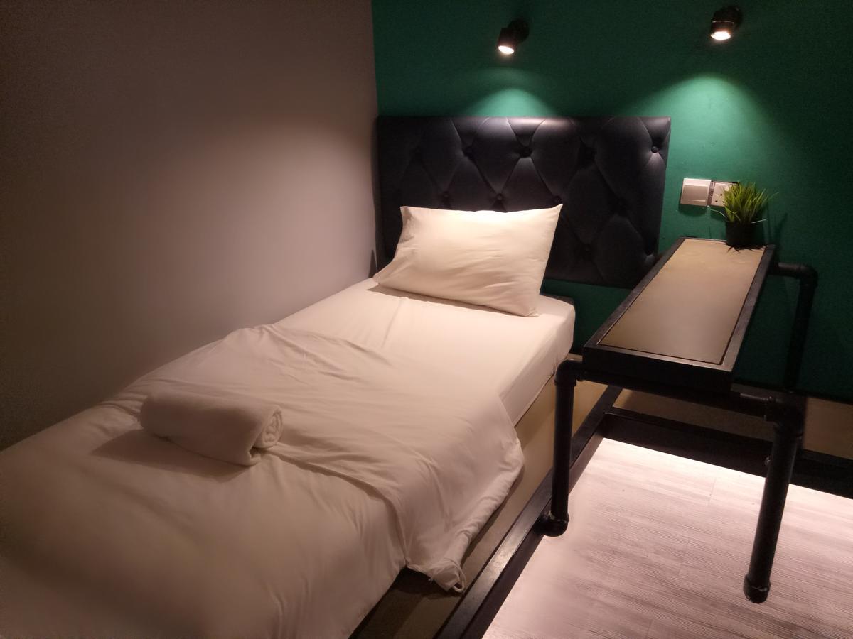 Tube Hotel Klebang Melaka Екстериор снимка