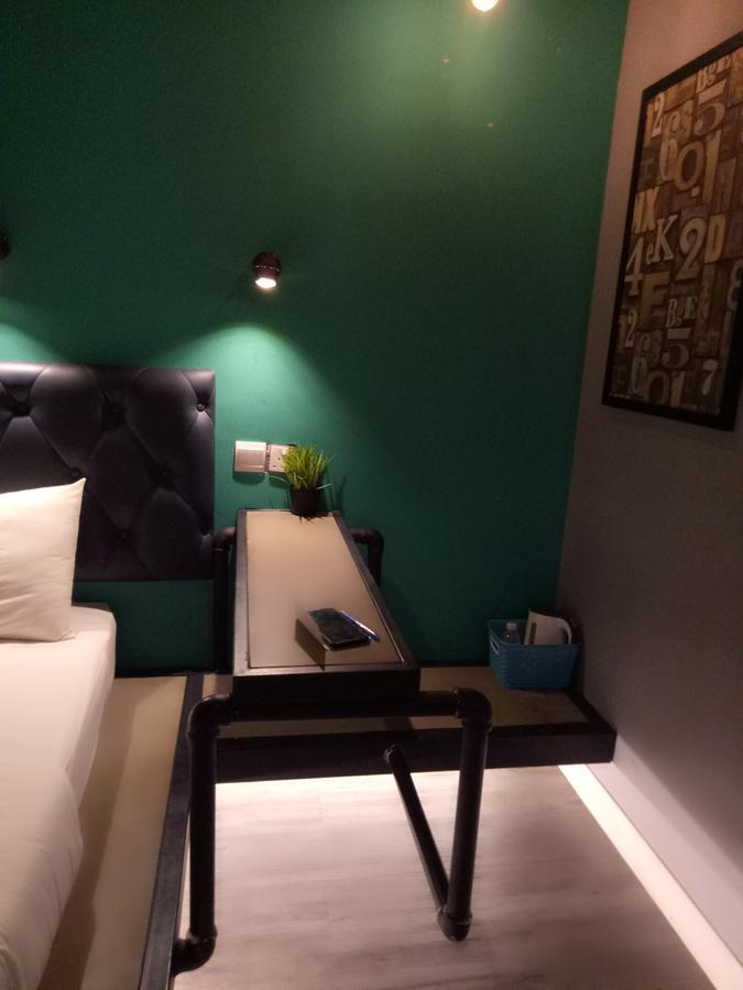 Tube Hotel Klebang Melaka Екстериор снимка